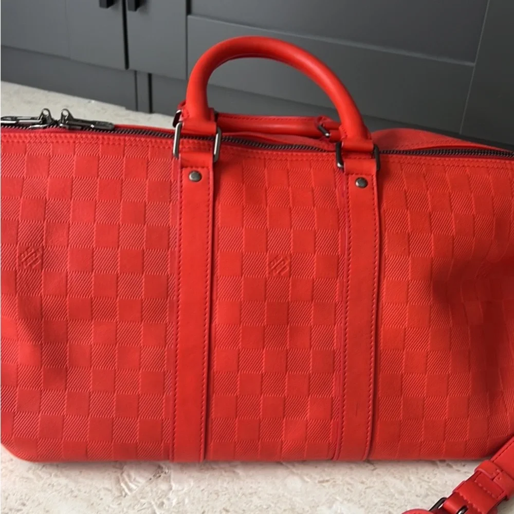 Authentic Louis Vuitton Duffle red/orange duffle - Picture 2 of 8
